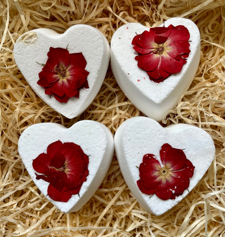No.2: English Rose Valentine’s Gift Box – Handmade Natural Soap & Bath Bomb