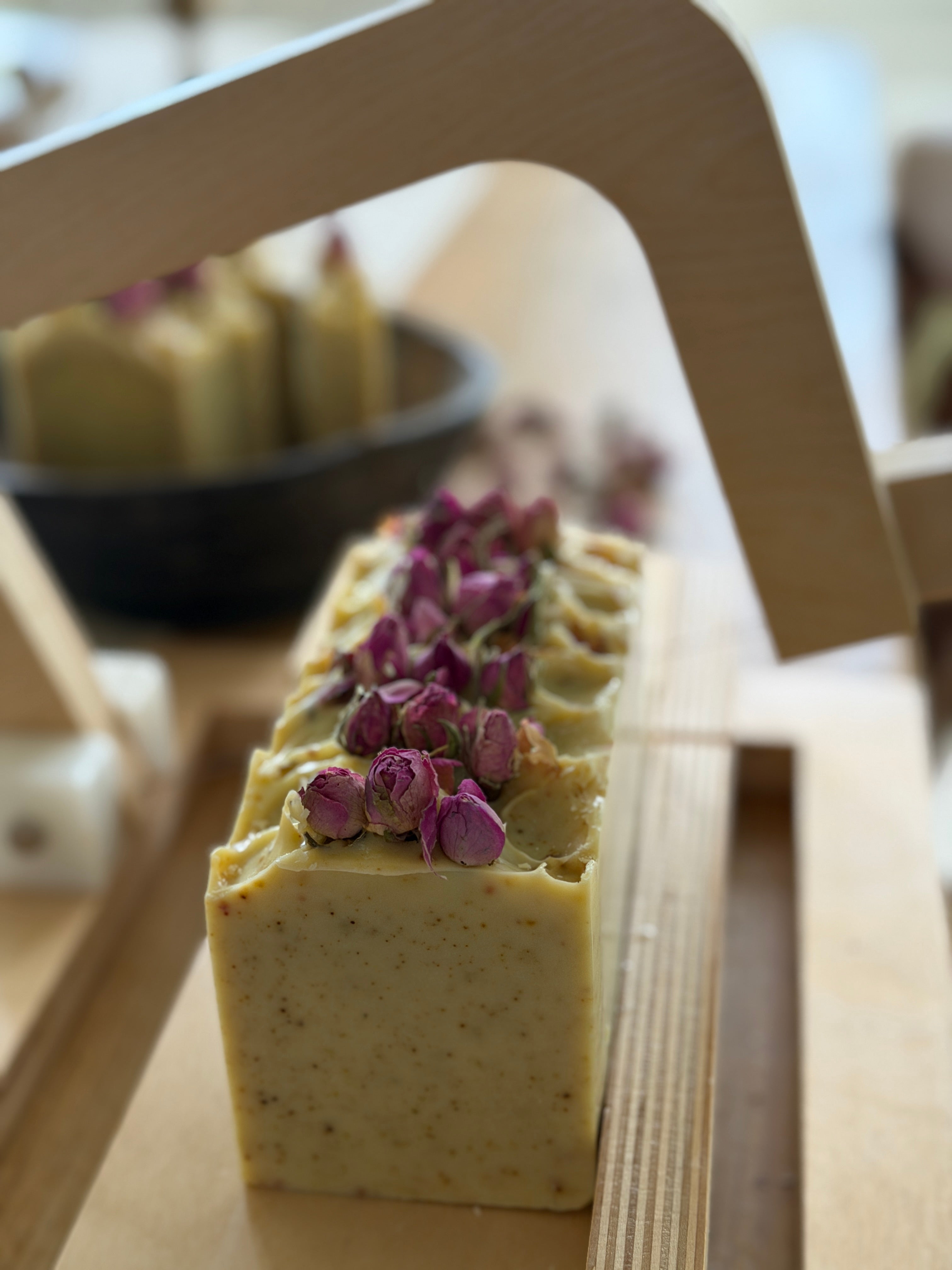 No.2 ENGLISH ROSE | ORGANIC HANDMADE SOAP