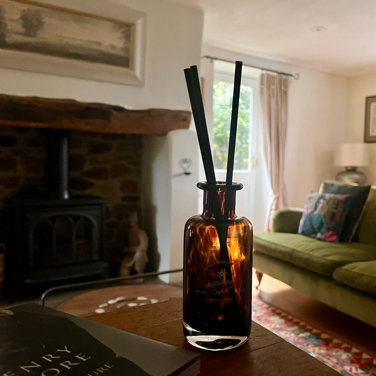 Field Diffuser No. 4: Lavender Fields Diffuser – Quintessentially English