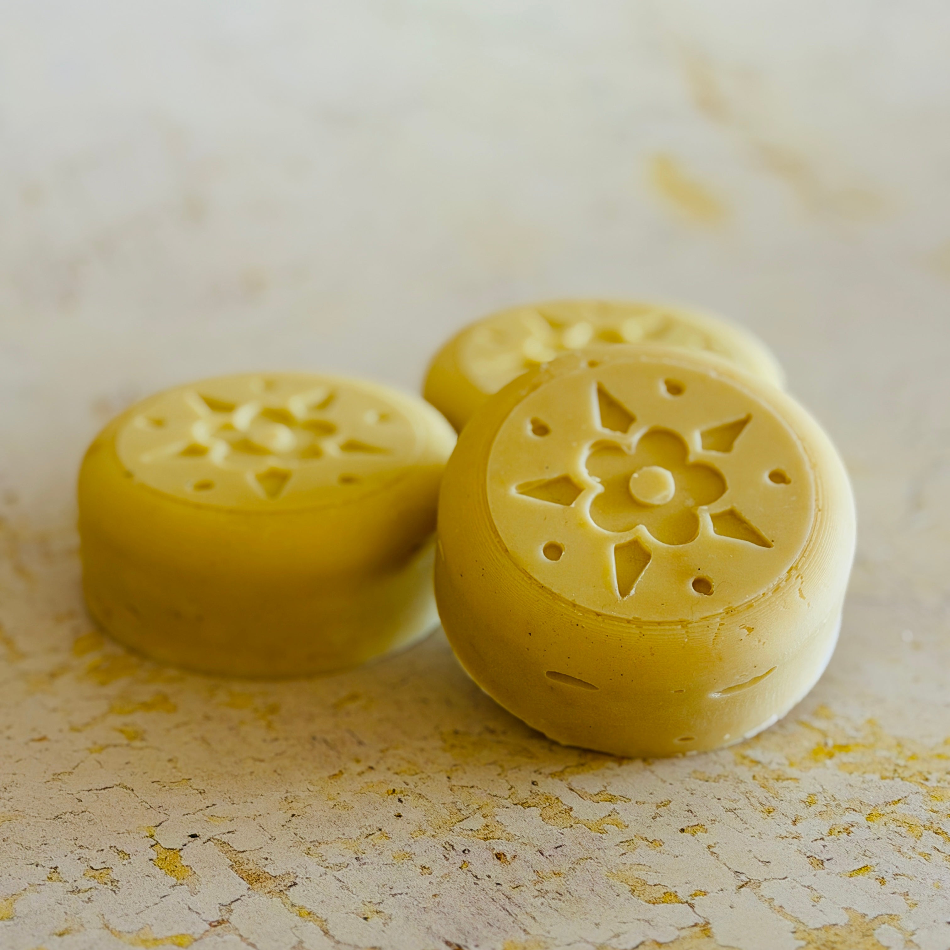No.4 LAVENDER FIELDS | HANDMADE SOAP MADE WITH ORGANIC OILS